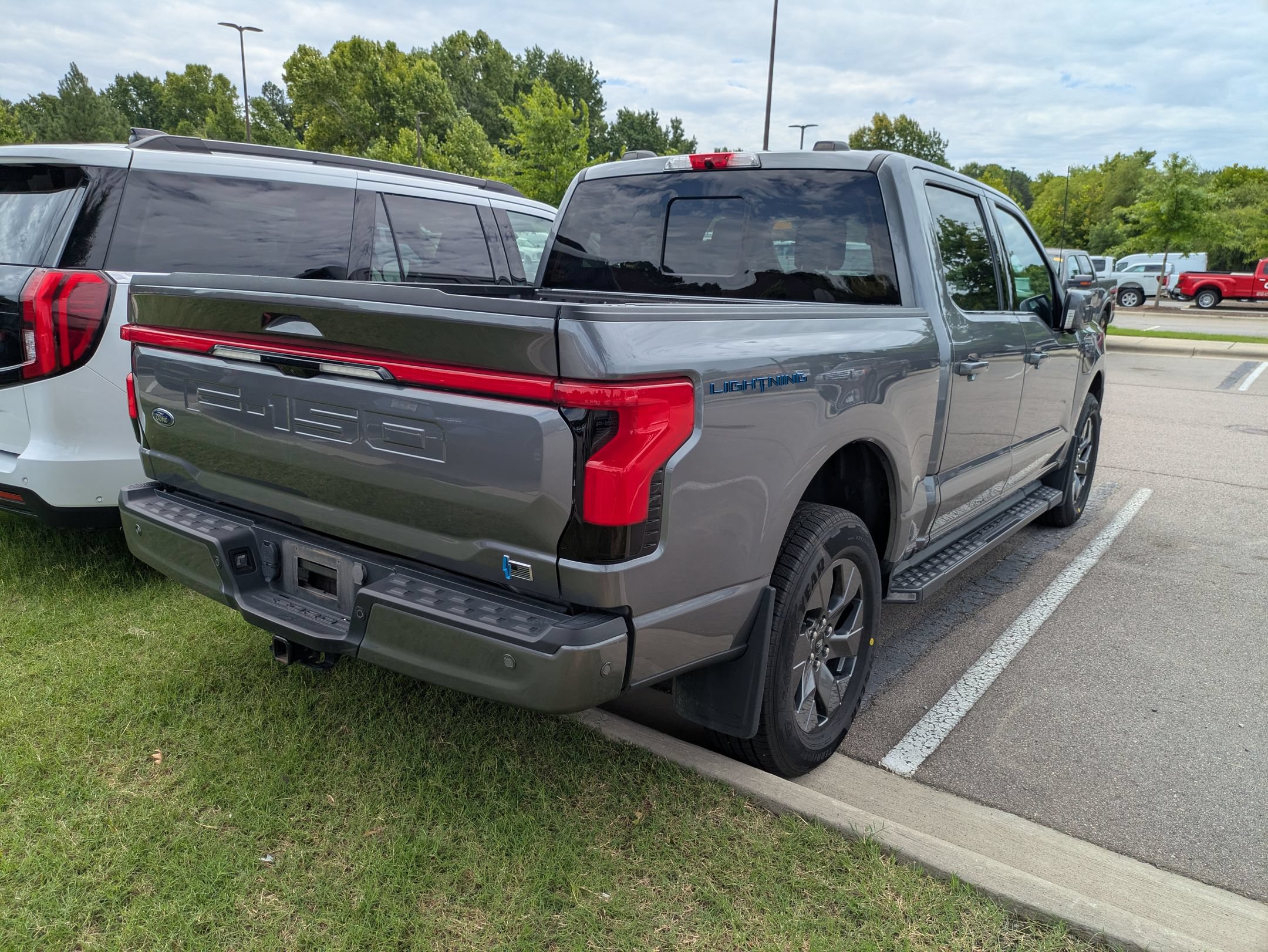 Certified 2023 Ford F150 Lightning Lariat w/ Equipment Group 511A High AWD/4WD image 4