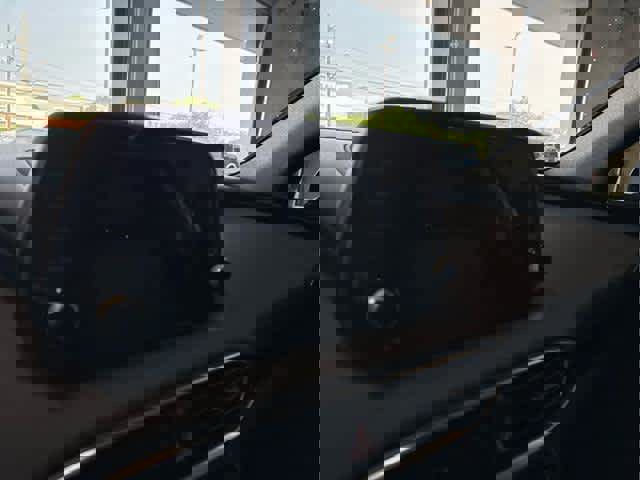 Used 2020 Hyundai Santa Fe Limited image 17