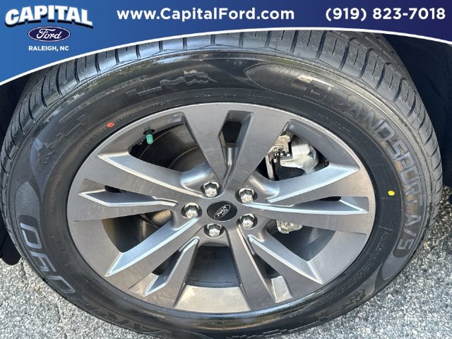 Certified 2024 Ford Explorer XLT w/ Equipment Group 202A RWD image 13