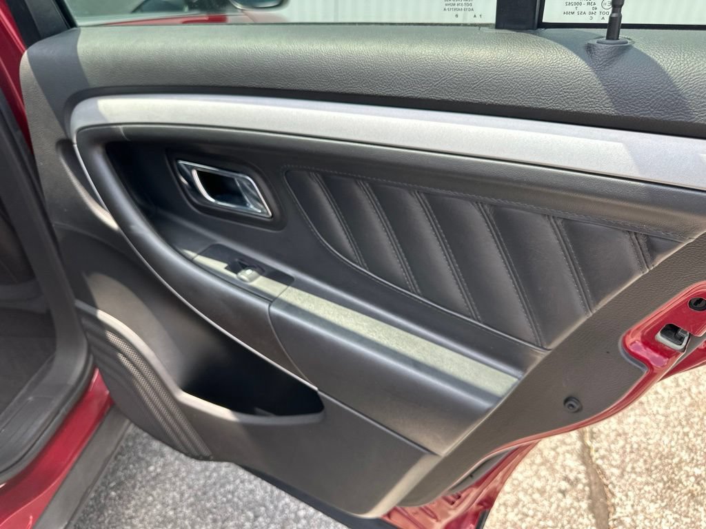 Certified 2018 Ford Taurus SEL w/ Equipment Group 201A FWD image 22