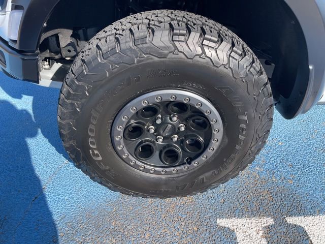 Certified 2025 Ford F150 Raptor AWD/4WD image 3