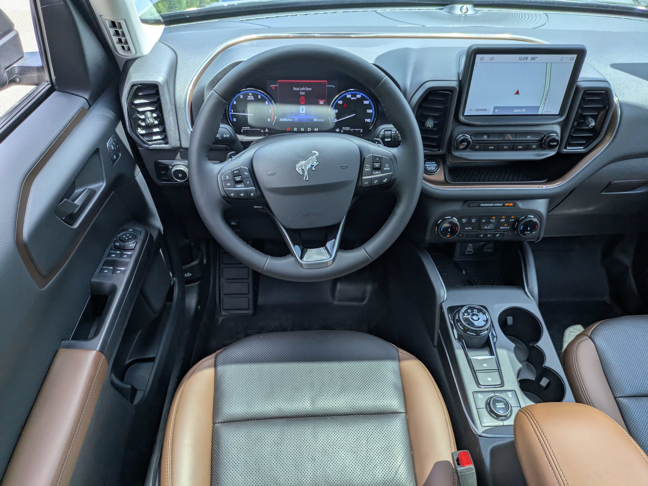 Certified 2024 Ford Bronco Sport Badlands w/ Premium Package AWD/4WD image 35