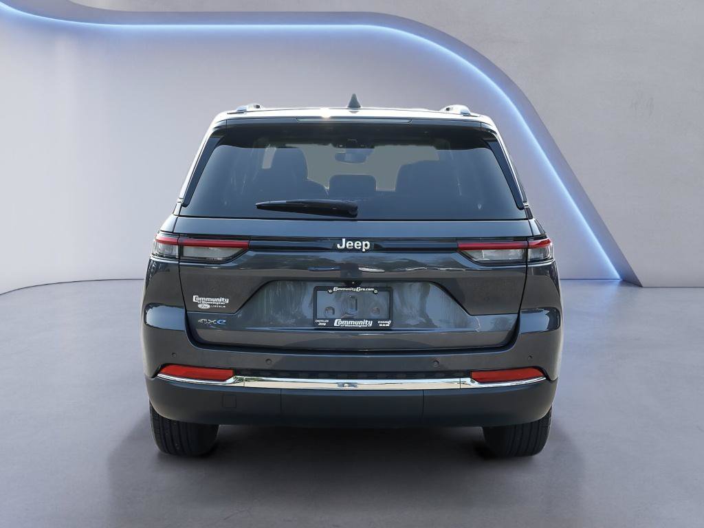 Used 2022 Jeep Grand Cherokee Limited 4xe AWD/4WD image 5