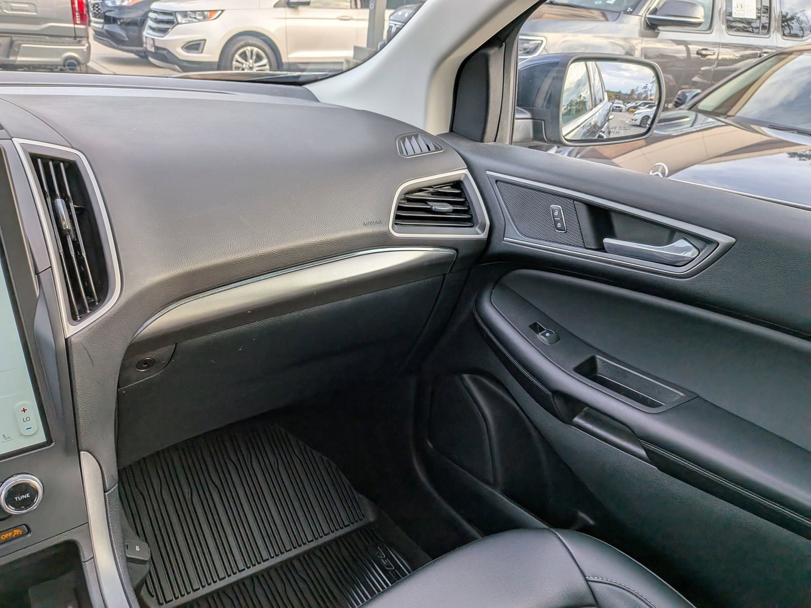 Certified 2022 Ford Edge SEL w/ Convenience Package image 20