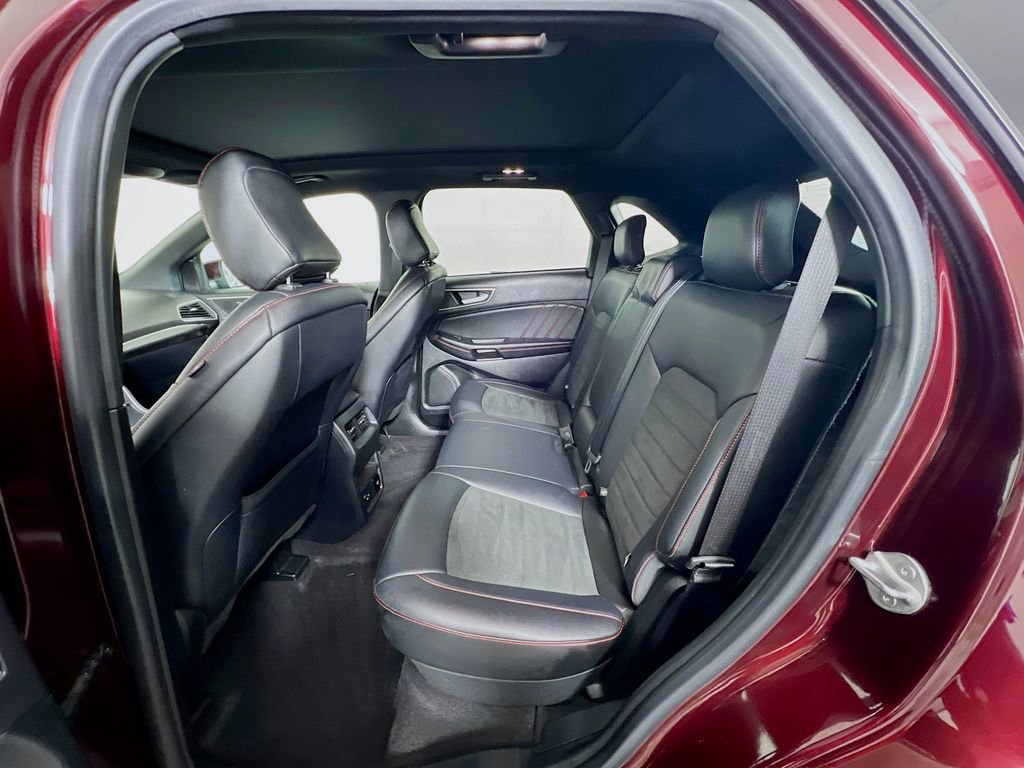 Certified 2022 Ford Edge ST-Line image 26