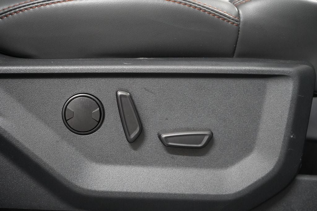 Certified 2025 Ford Expedition Max Active AWD/4WD image 25