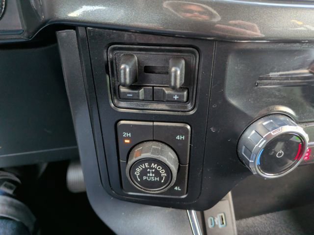 Certified 2022 Ford F150 XLT w/ Equipment Group 302A High image 21