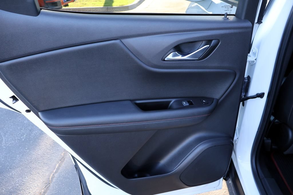 Used 2019 Chevrolet Blazer RS FWD image 28