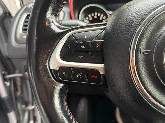 Used 2020 Jeep Compass Trailhawk AWD/4WD image 21