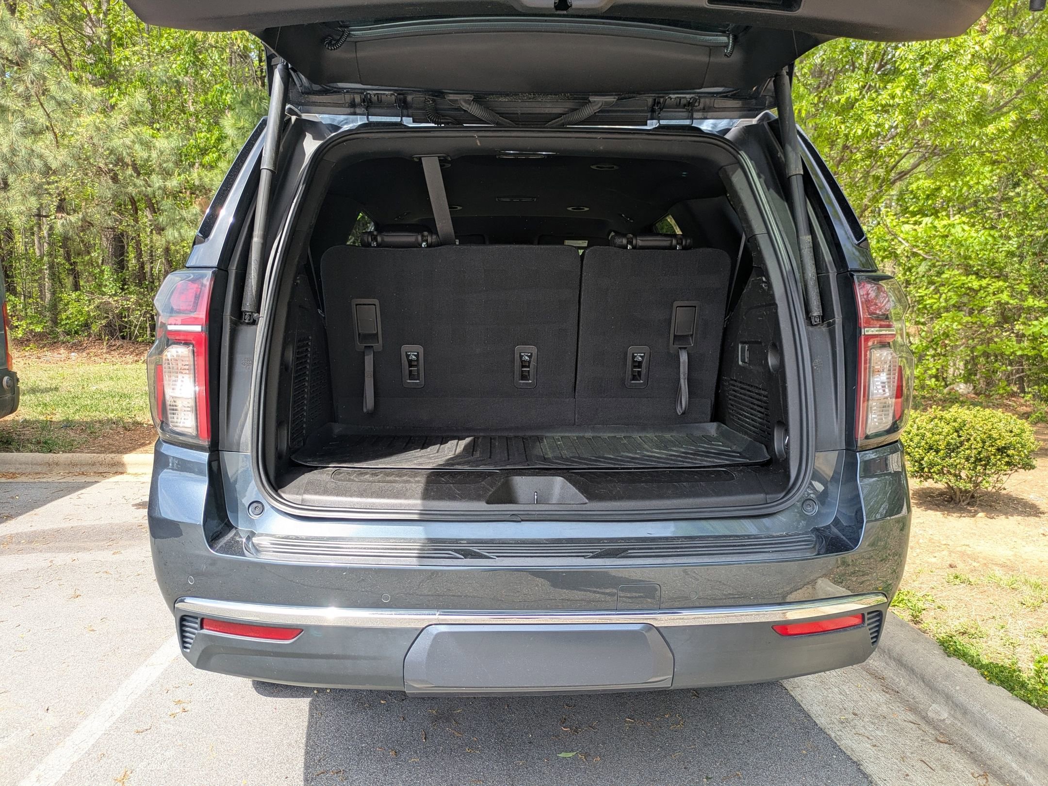 Used 2021 Chevrolet Tahoe LT image 31