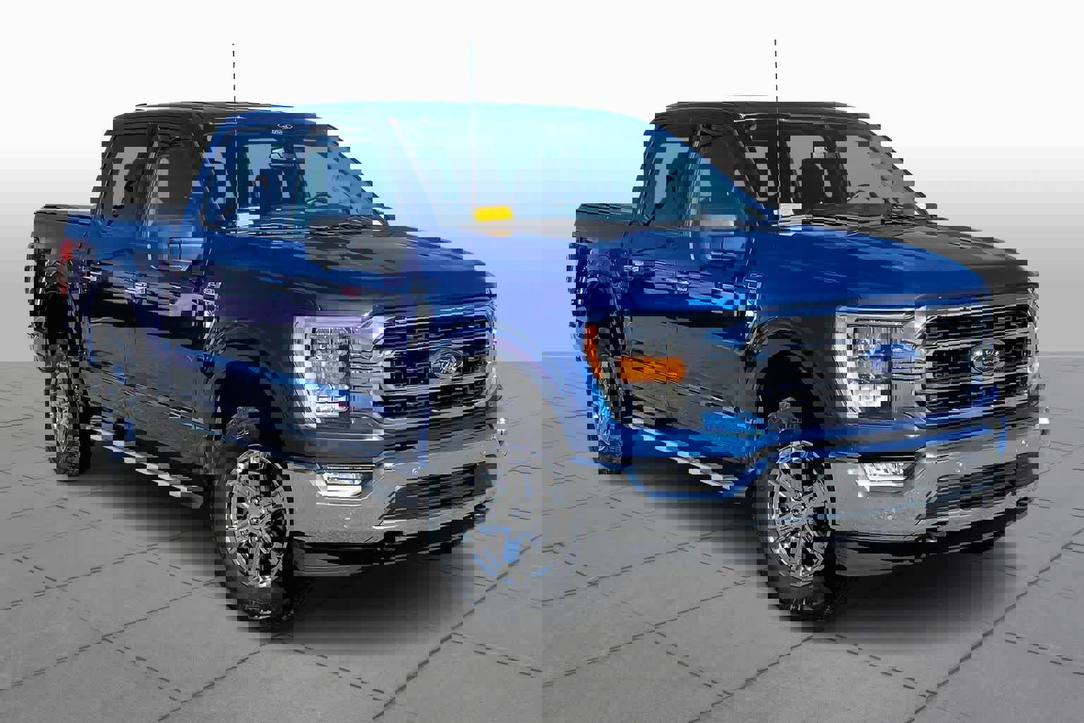 Certified 2022 Ford F150 XLT w/ Equipment Group 302A High image 2