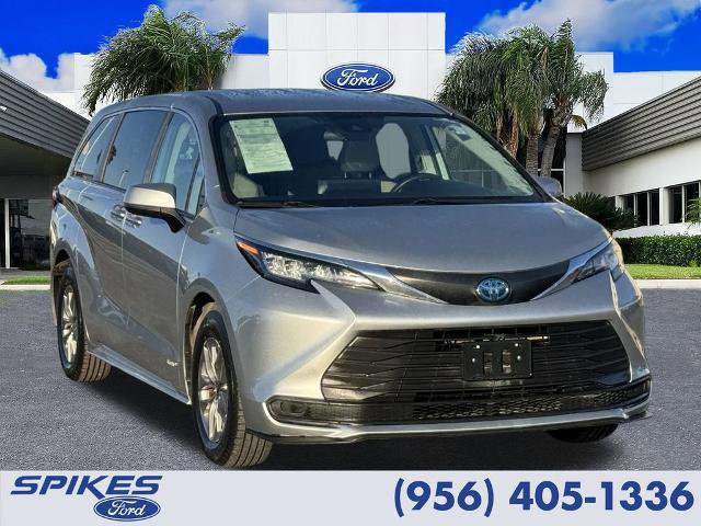 Used 2021 Toyota Sienna LE image 7