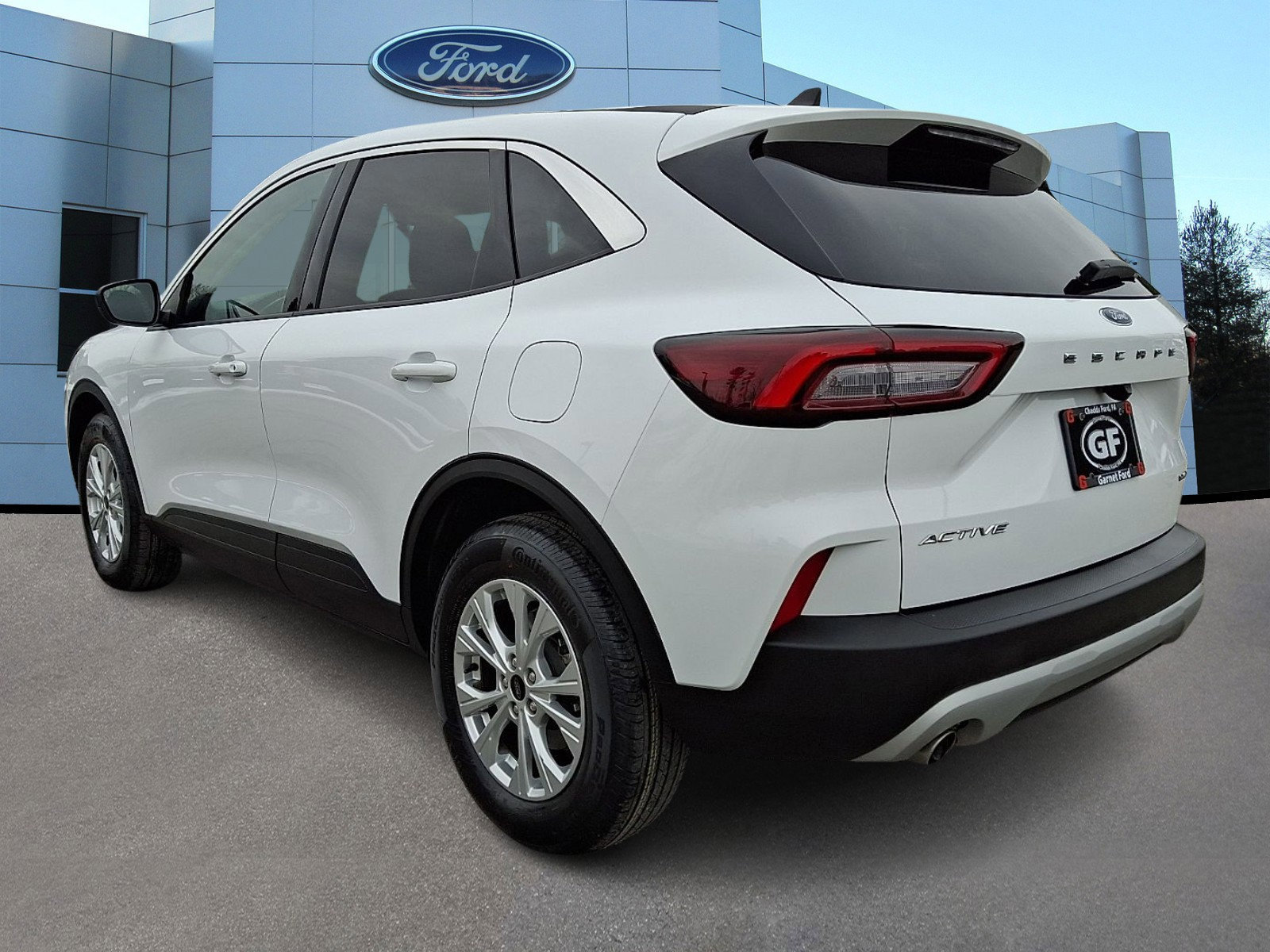 Certified 2023 Ford Escape Active AWD/4WD image 2