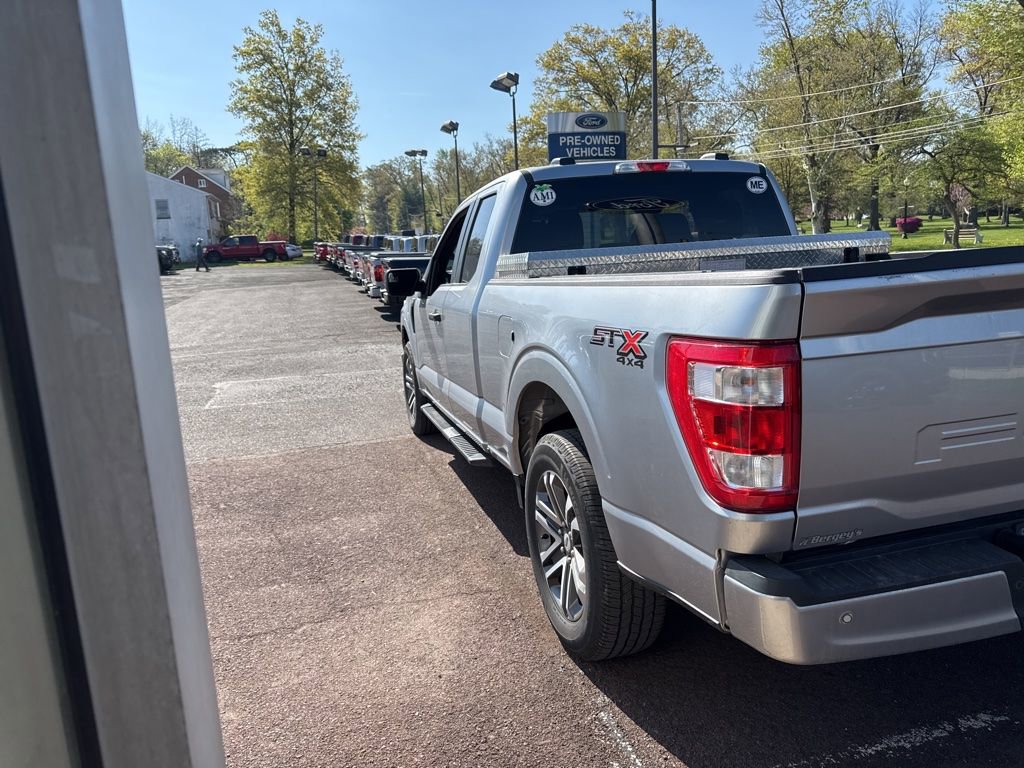 Certified 2022 Ford F150 XL w/ STX Appearance Package AWD/4WD image 5