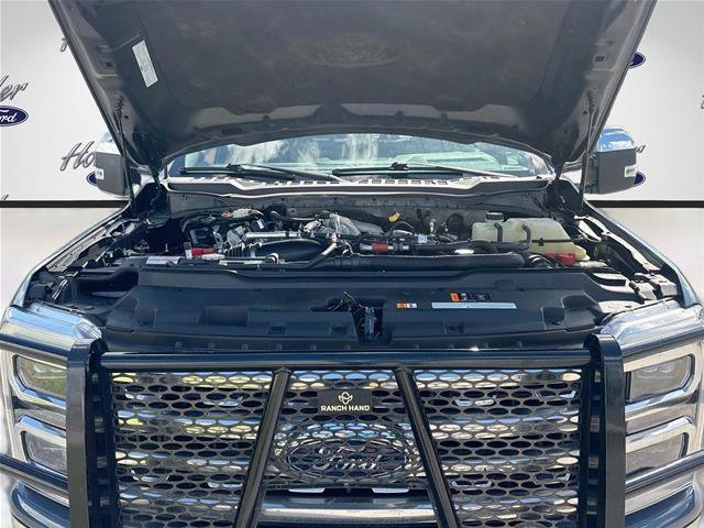 Certified 2023 Ford F350 Platinum w/ Tremor Off-Road Package AWD/4WD image 33