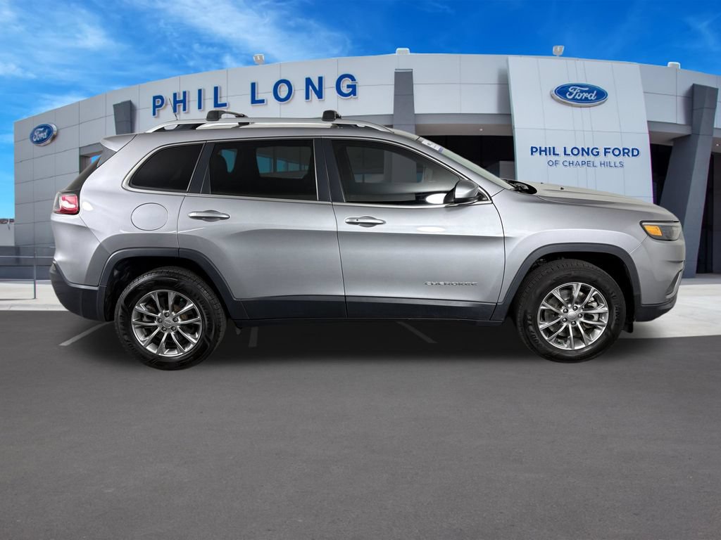 Used 2021 Jeep Cherokee Latitude Lux w/ Comfort/Convenience Group AWD/4WD image 6