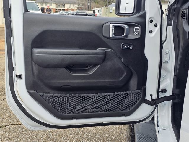 Used 2023 Jeep Wrangler Sport S image 15