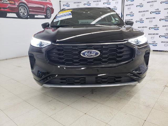 Certified 2023 Ford Escape ST-Line w/ Tech Pack #1 image 8