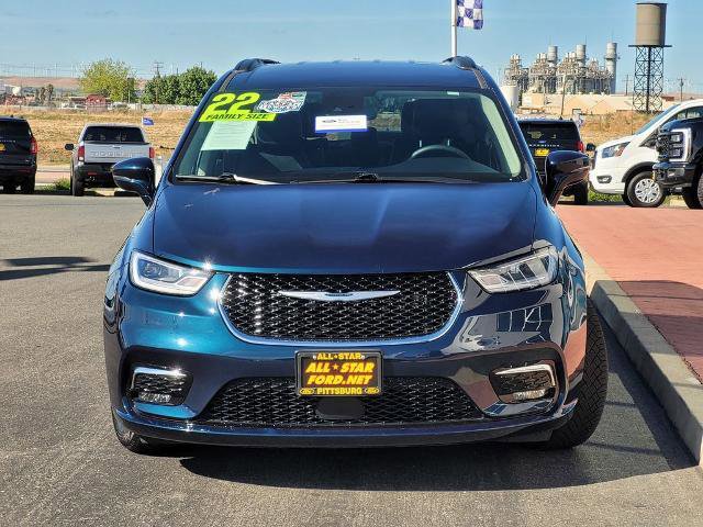 Used 2022 Chrysler Pacifica Touring-L FWD image 8