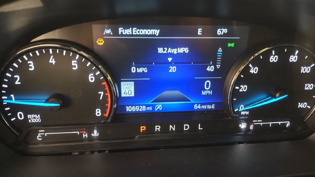 Certified 2021 Ford Explorer XLT w/ Equipment Group 202A AWD/4WD image 10