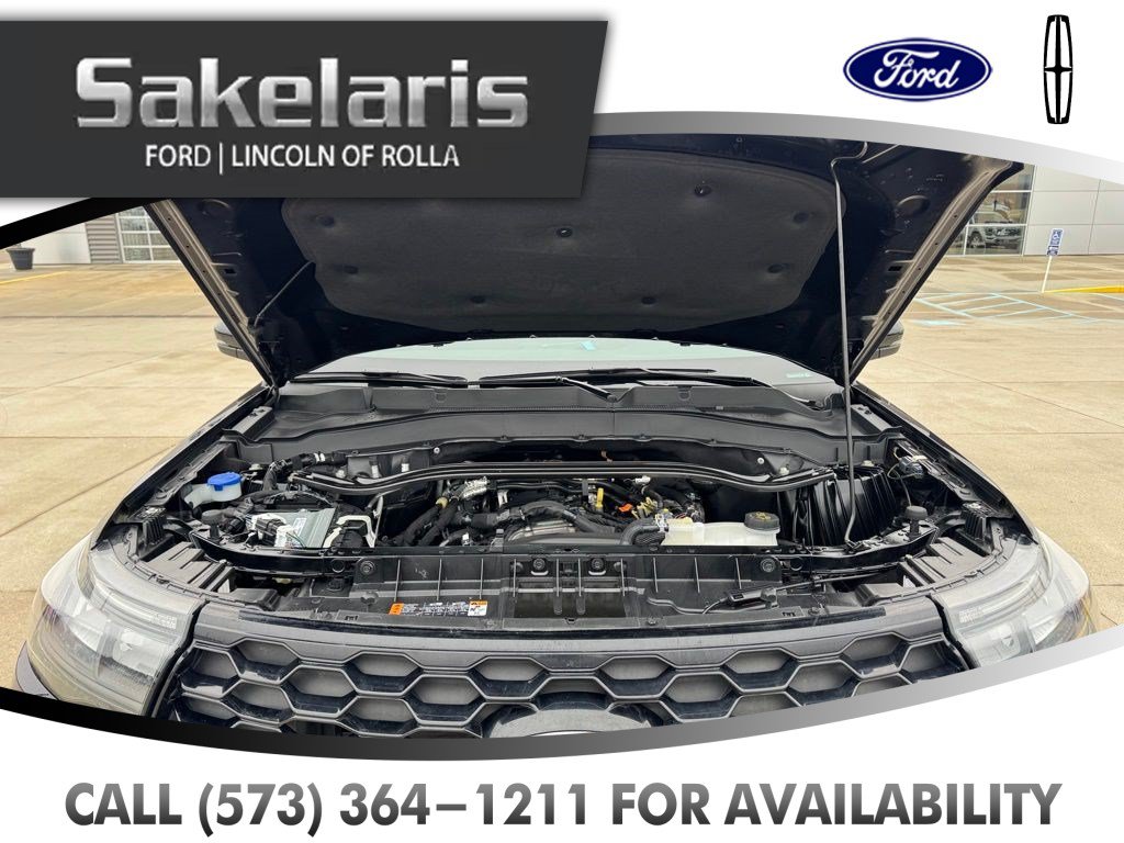 Certified 2025 Ford Explorer ST-Line AWD/4WD image 40