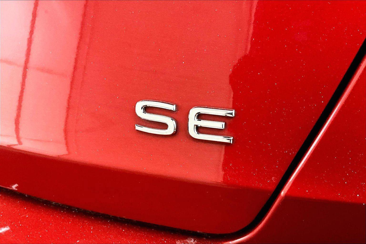 Used 2022 Volkswagen Jetta SE image 13