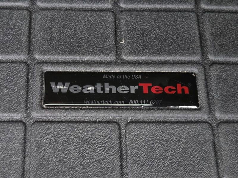 Used 2019 Jeep Cherokee Latitude Plus FWD image 15
