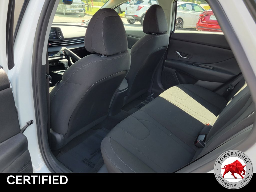 Used 2021 Hyundai Elantra SEL FWD image 14