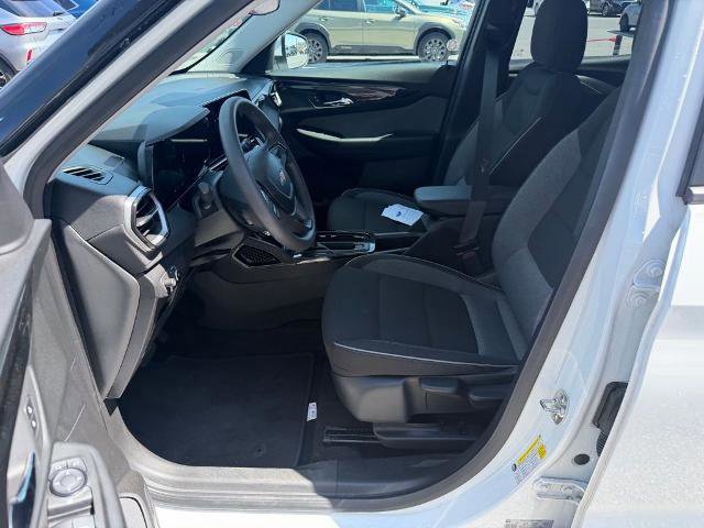 Used 2025 Chevrolet TrailBlazer LT image 11