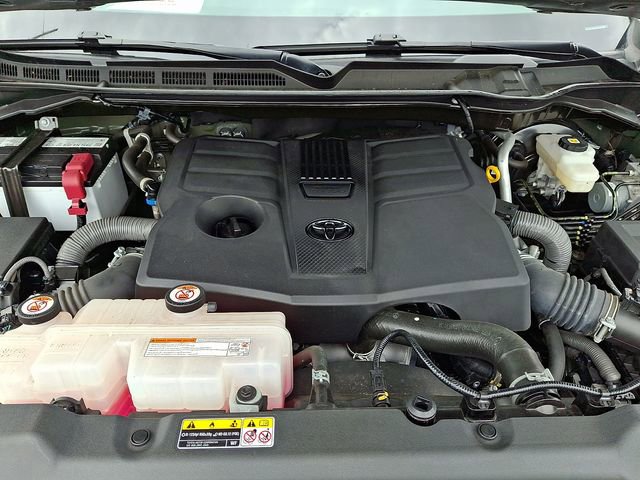 Used 2022 Toyota Tundra Limited AWD/4WD image 28