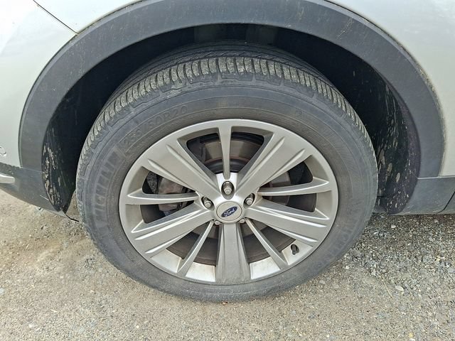 Certified 2018 Ford Explorer Limited w/ Equipment Group 301A AWD/4WD image 5