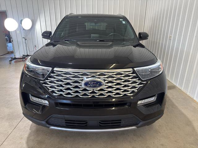 Certified 2023 Ford Explorer Platinum w/ Technology Package AWD/4WD image 26