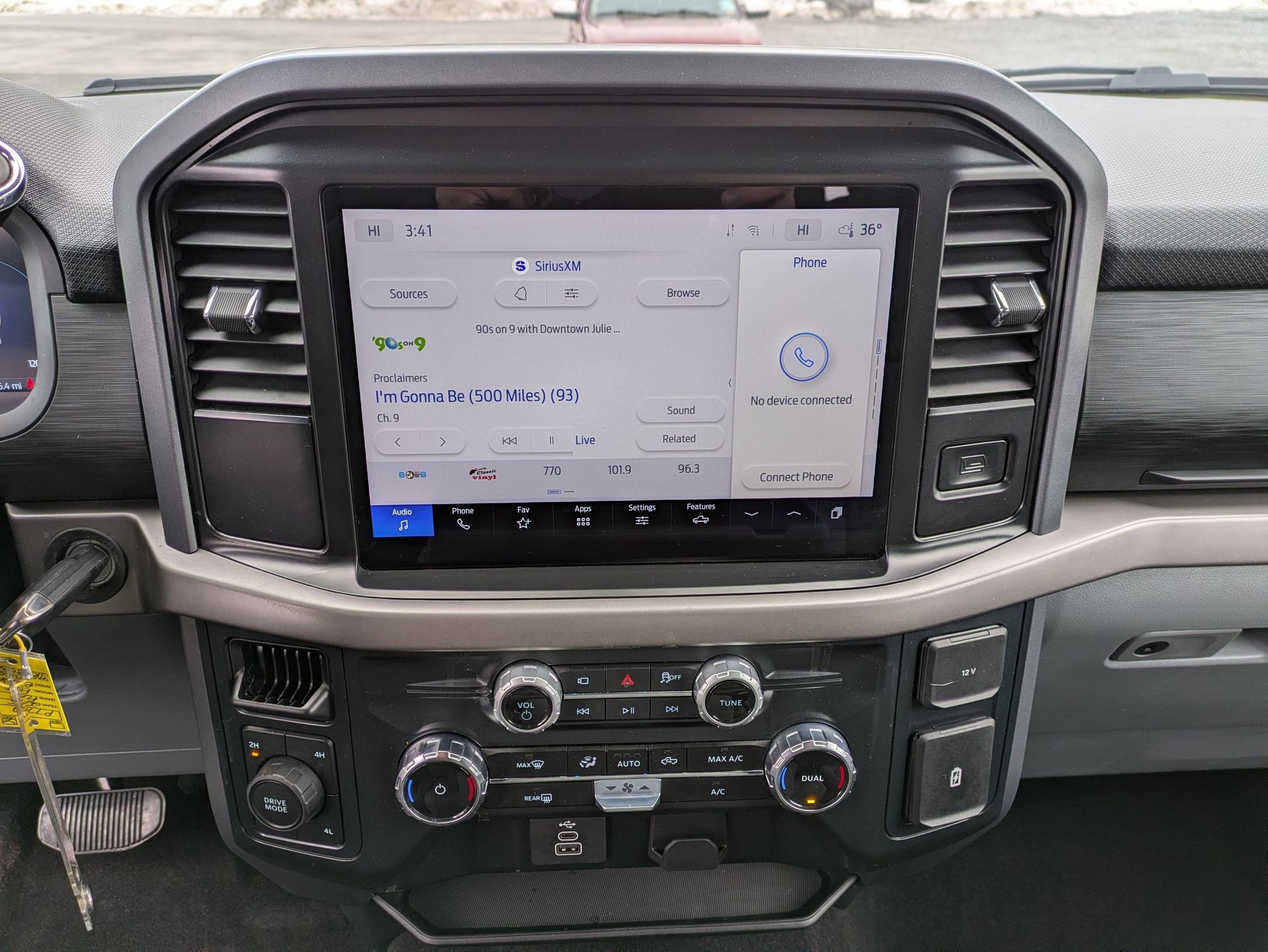 Certified 2025 Ford F150 XLT w/ Equipment Group 301A Standard image 11