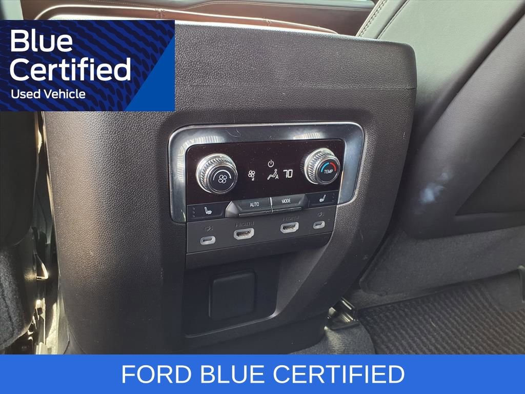 Used 2023 GMC Yukon XL Denali Ultimate AWD/4WD image 17