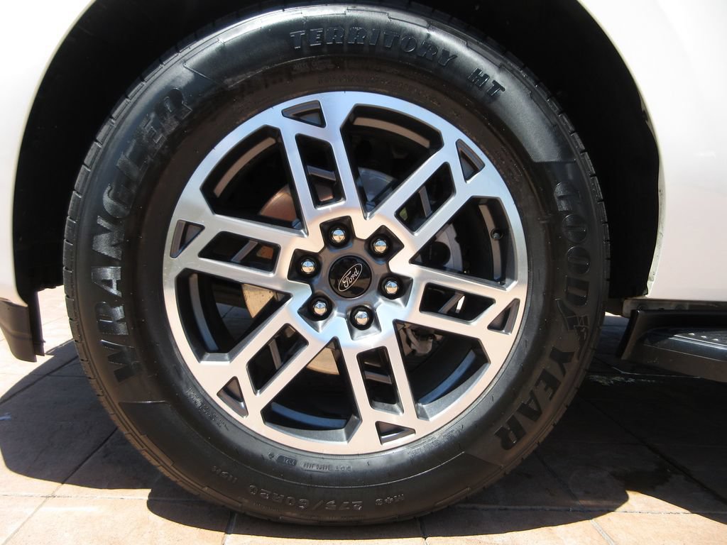 Certified 2025 Ford Expedition Max Active RWD image 8