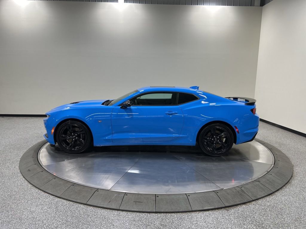 Used 2023 Chevrolet Camaro SS RWD image 10