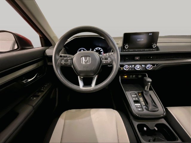 Used 2023 Honda CR-V EX image 5