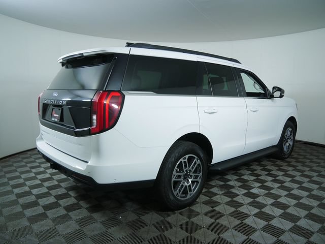 Certified 2025 Ford Expedition Active AWD/4WD image 7
