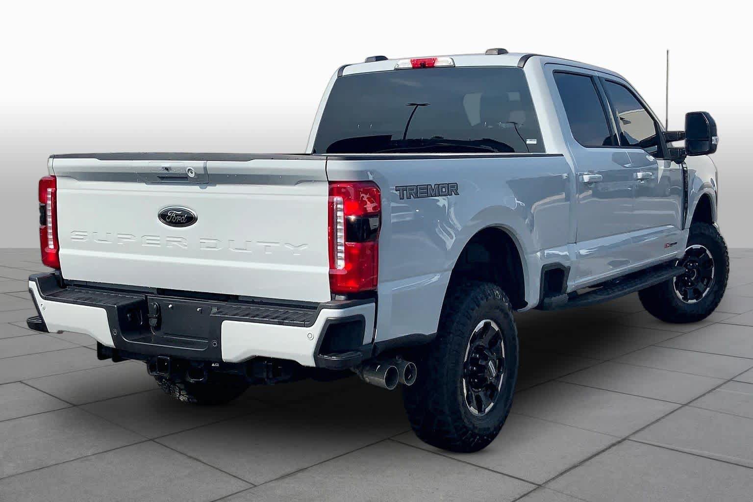 Certified 2026 Ford F250 XLT w/ XLT Premium Package AWD/4WD image 13