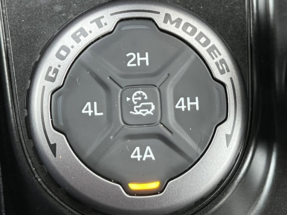 Certified 2023 Ford Bronco Outer Banks w/ Sasquatch Package image 27