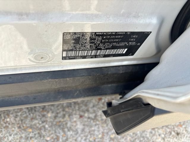Used 2025 Toyota RAV4 XLE FWD image 12