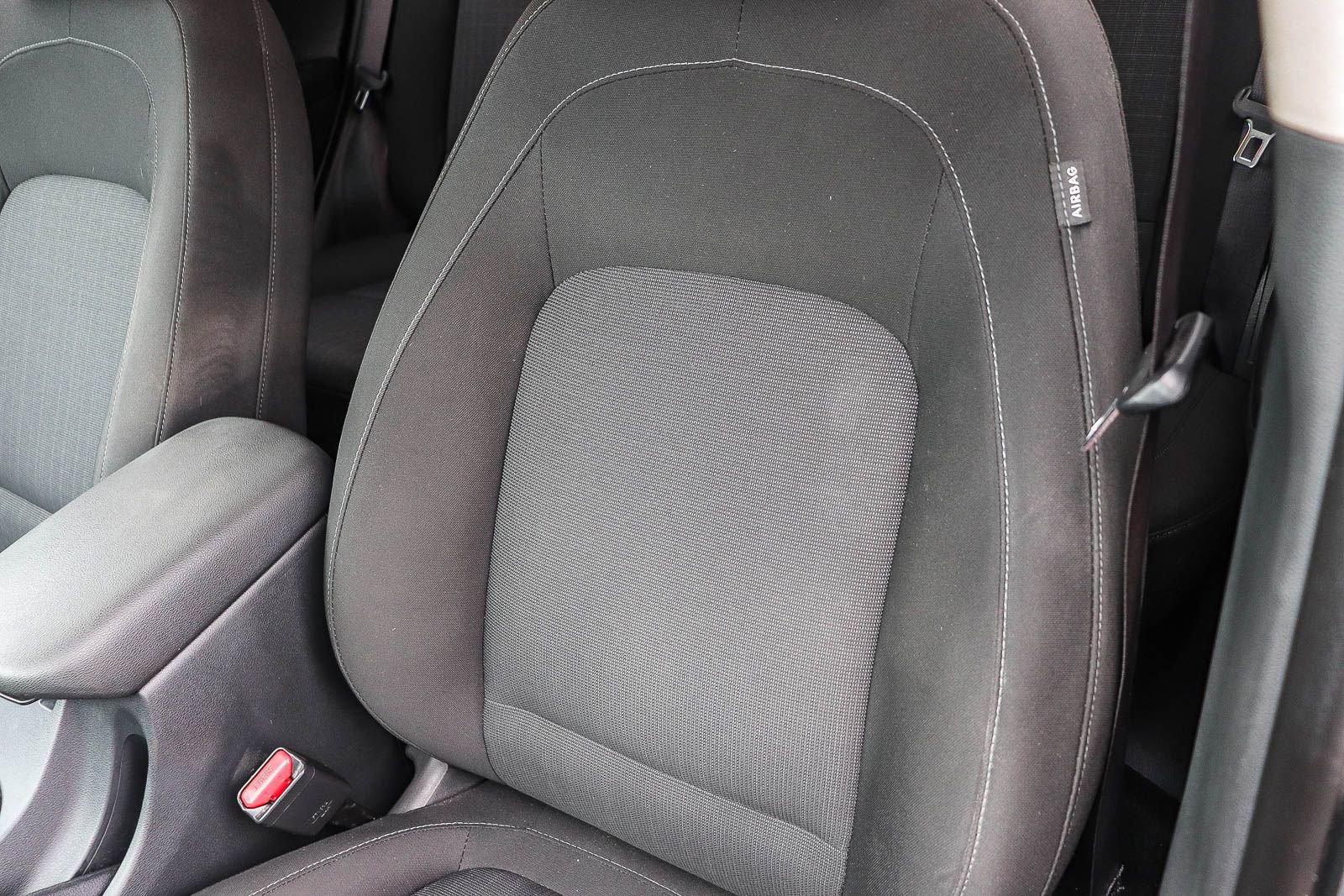 Used 2023 Hyundai Kona SEL w/ Convenience Package FWD image 27