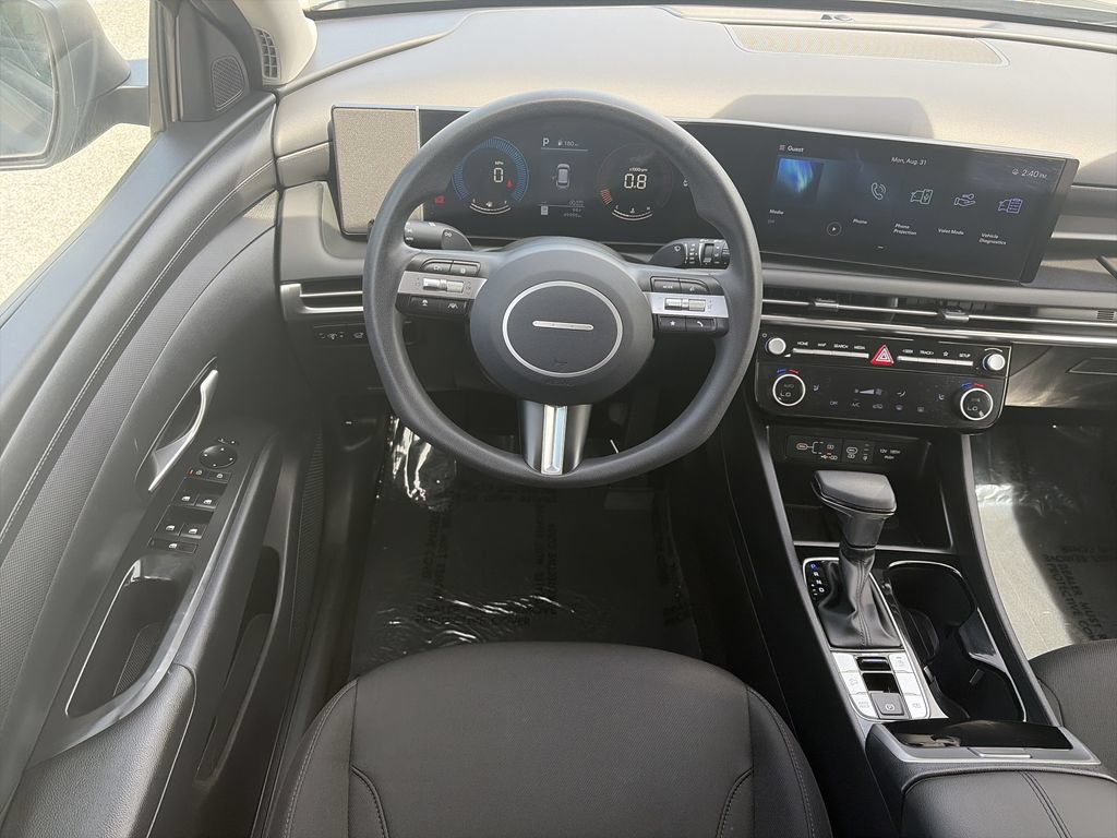 Used 2025 Hyundai Tucson SEL FWD image 15