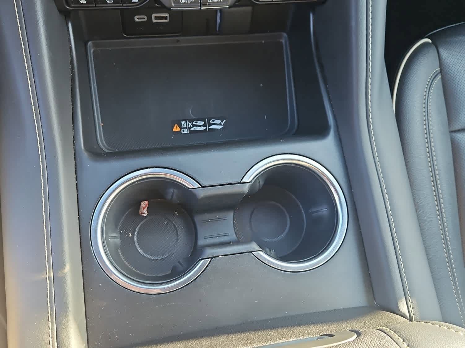 Used 2024 GMC Yukon XL SLT image 19