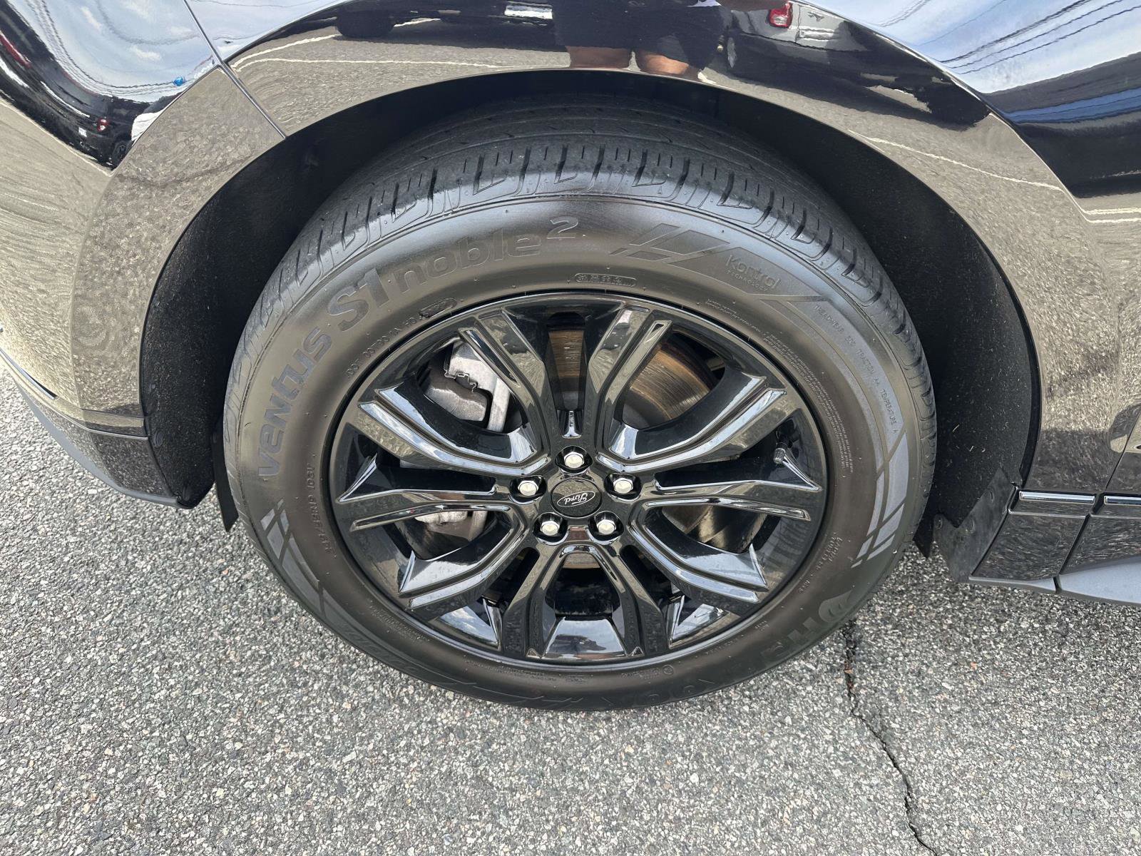 Certified 2023 Ford Edge SE w/ Black Appearance Package AWD/4WD image 8