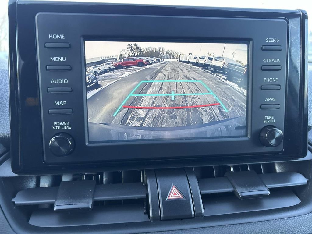 Used 2019 Toyota RAV4 LE image 28