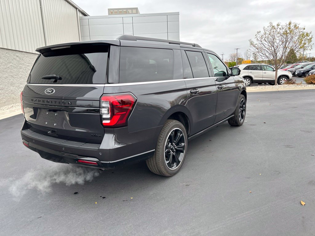 Certified 2024 Ford Expedition Max Limited AWD/4WD image 6