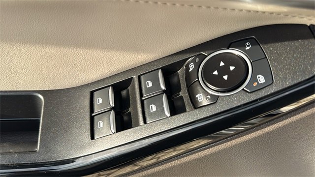 Certified 2023 Ford Explorer Platinum w/ Class IV Trailer Tow Package image 11