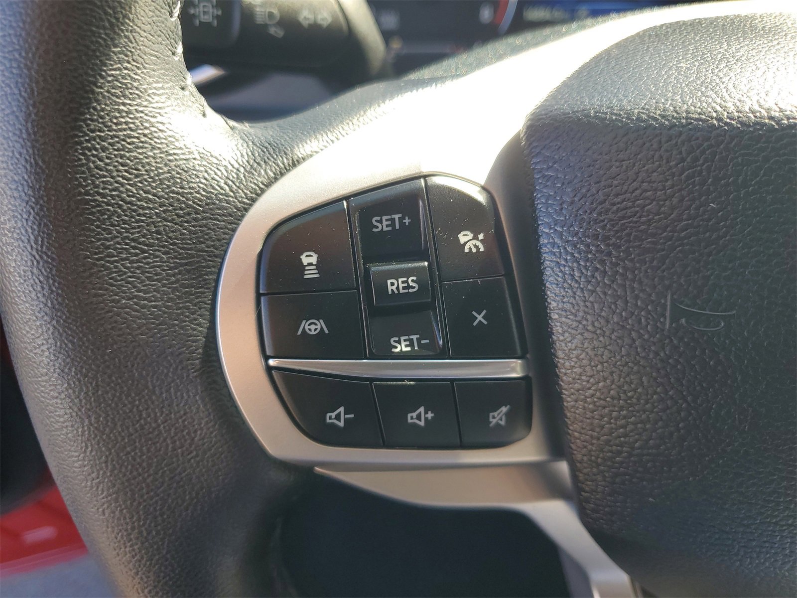 Certified 2024 Ford Explorer Limited w/ Limited Technology Package image 21