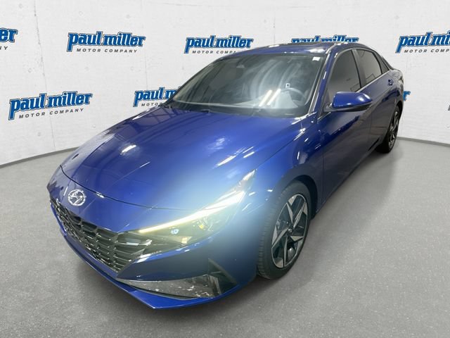 Used 2022 Hyundai Elantra SEL w/ Convenience + Premium Package